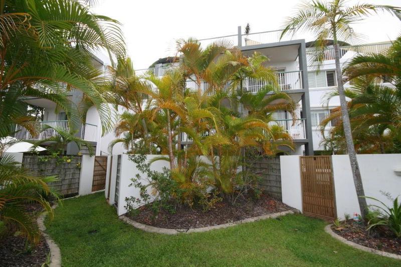 Dockside Apartments Мулулаба Экстерьер фото